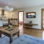 Violetos Lux Apartamentai
