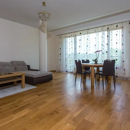 Violetos Lux Apartamentai