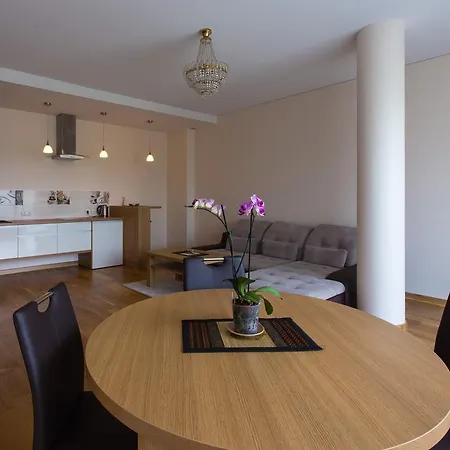 Violetos Lux Apartamentai