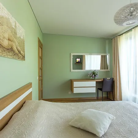 Violetos Lux Apartamentai