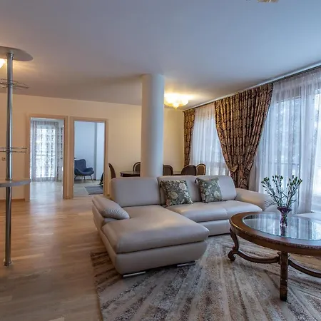 Violetos Lux Apartamentai Апартаменты *