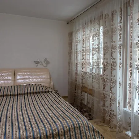 Violetos Lux Apartamentai *