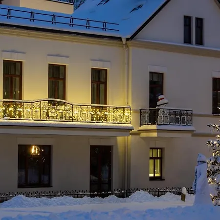 Violetos Lux Apartamentai *