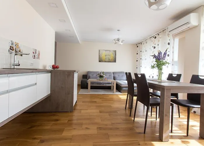 Daire Violetos Lux Apartamentai