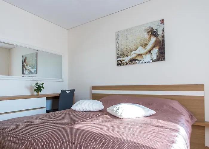 Violetos Lux Apartamentai *